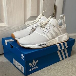 Men’s Adidas NMD R1 Sneakers